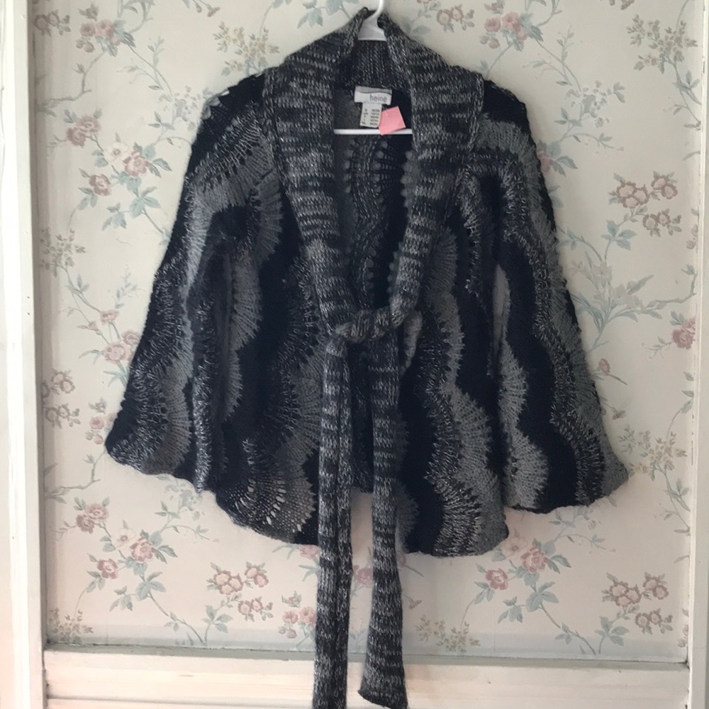 European Designer Henie cardigan Sz S-M